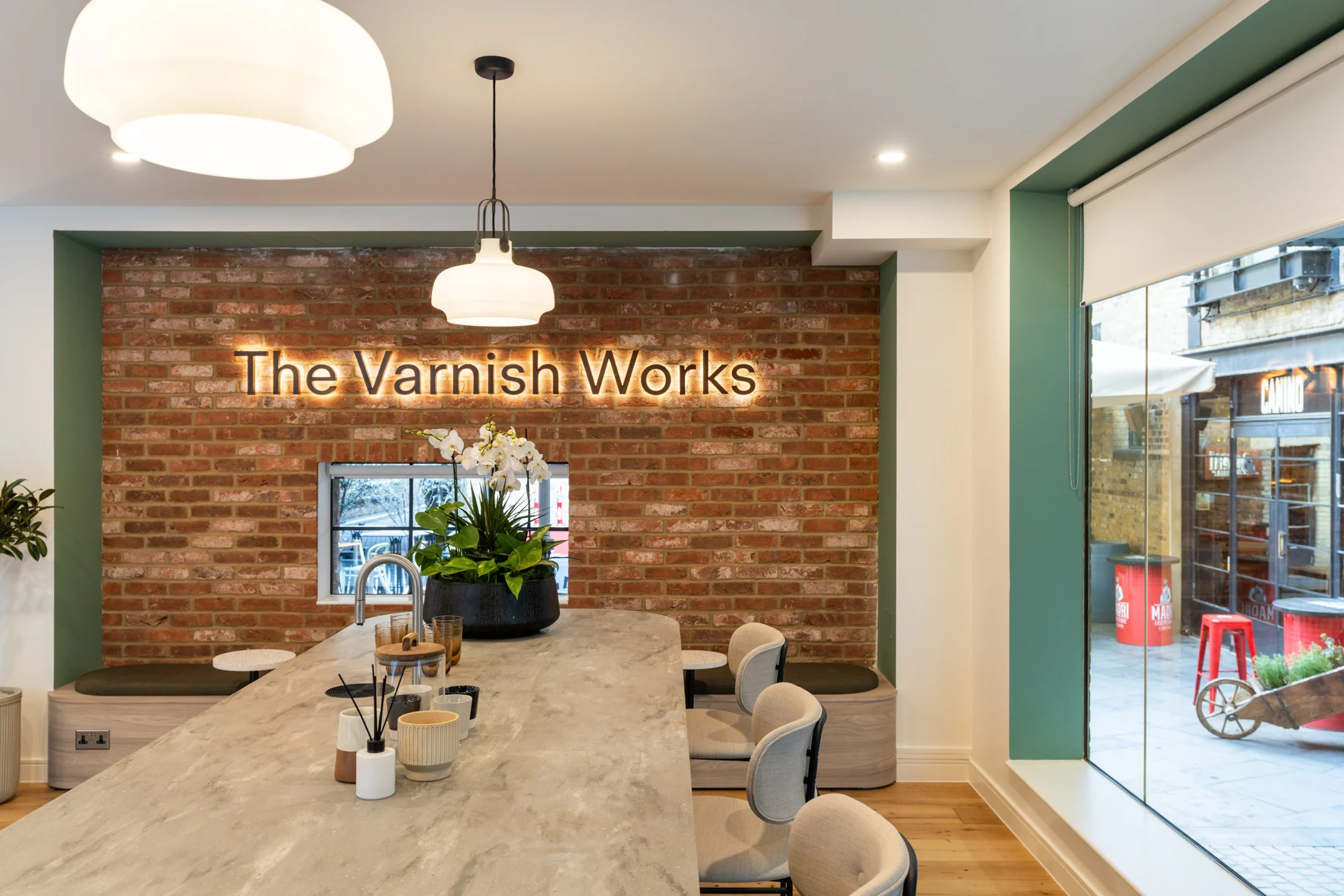 Two Designed A Tenant-Ready Space in the Heart of Kings Cross